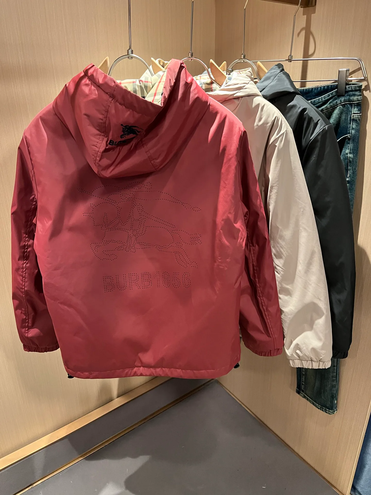 Куртки И Пуховики Мужские Burberry 1082306