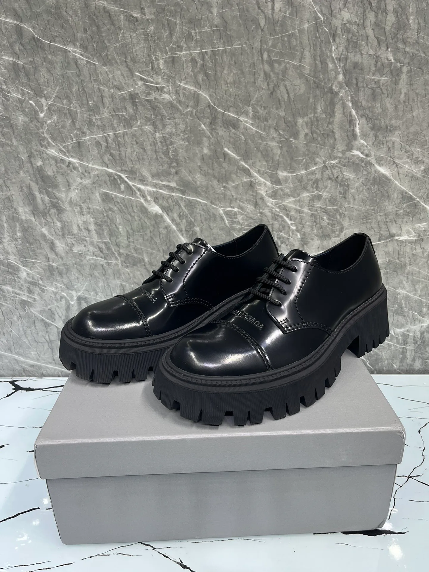 Туфли Женские Balenciaga 9665