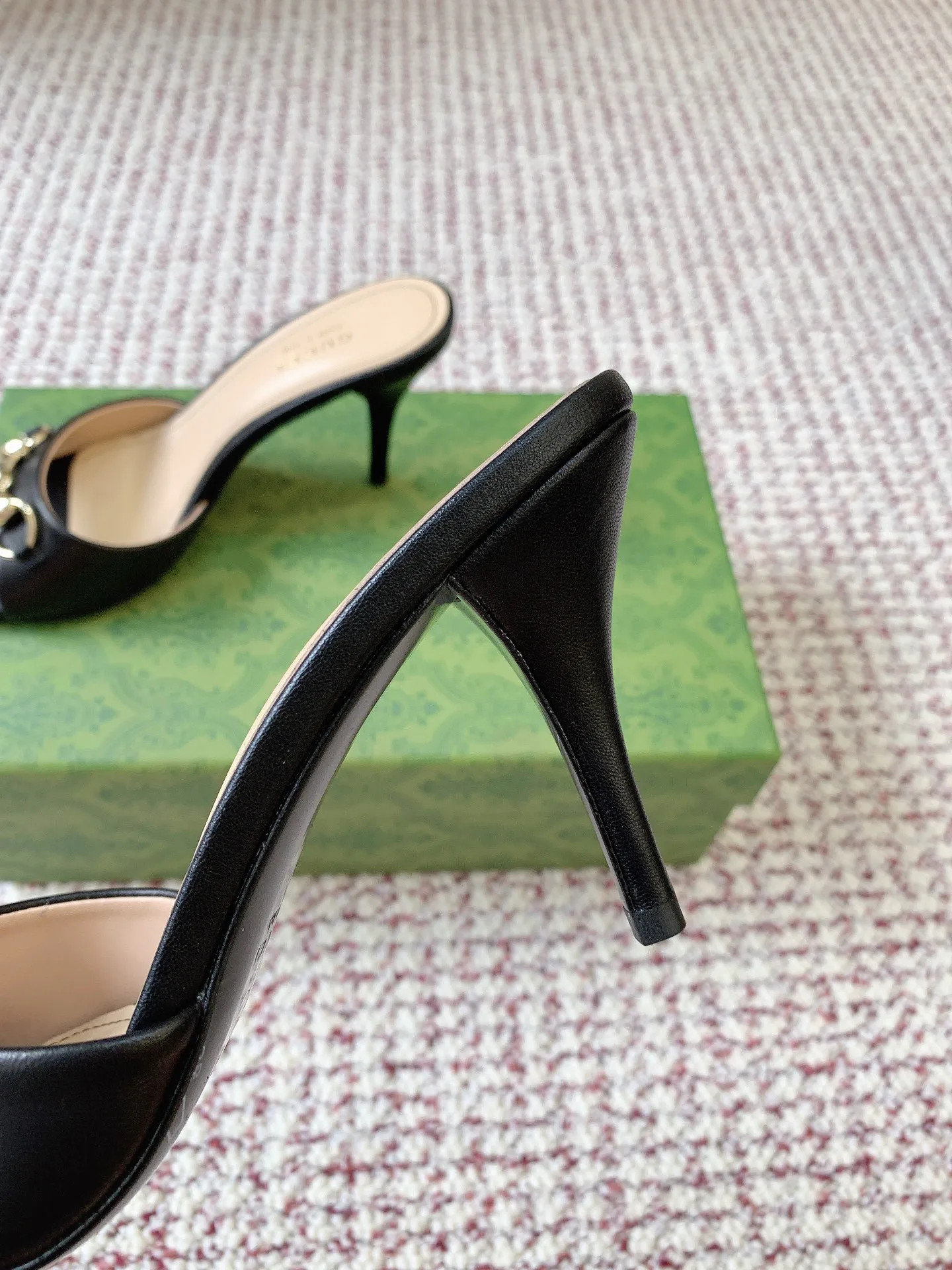 Босоножки Женские Gucci 13080967