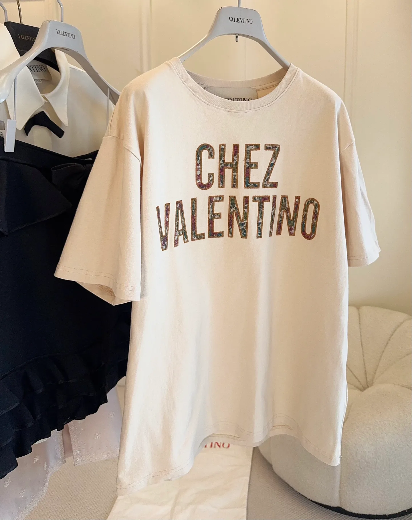 Футболки Женские Valentino 5751445