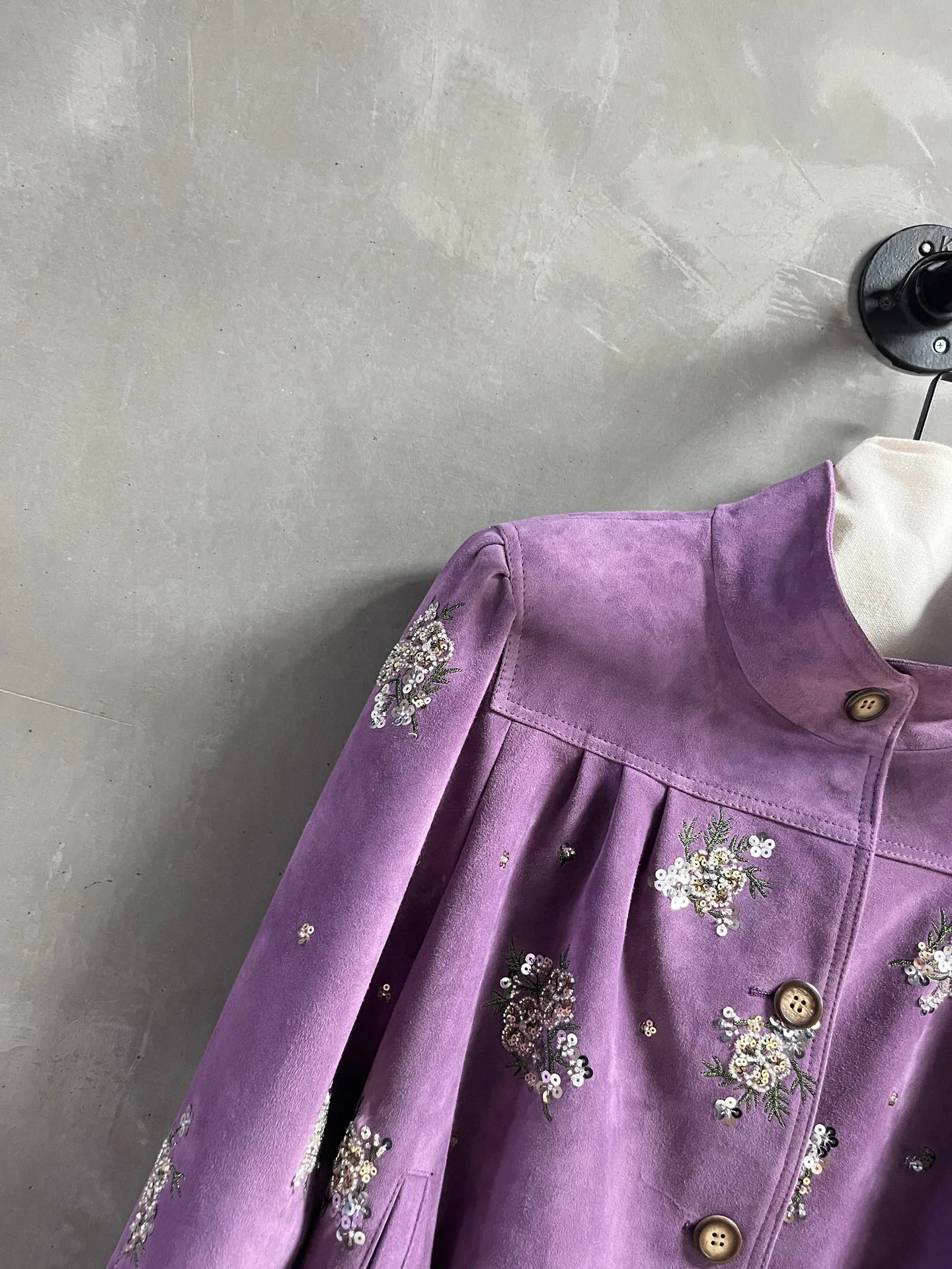 Кожаные Куртки И Дублёнки Женские Miu Miu 9499038