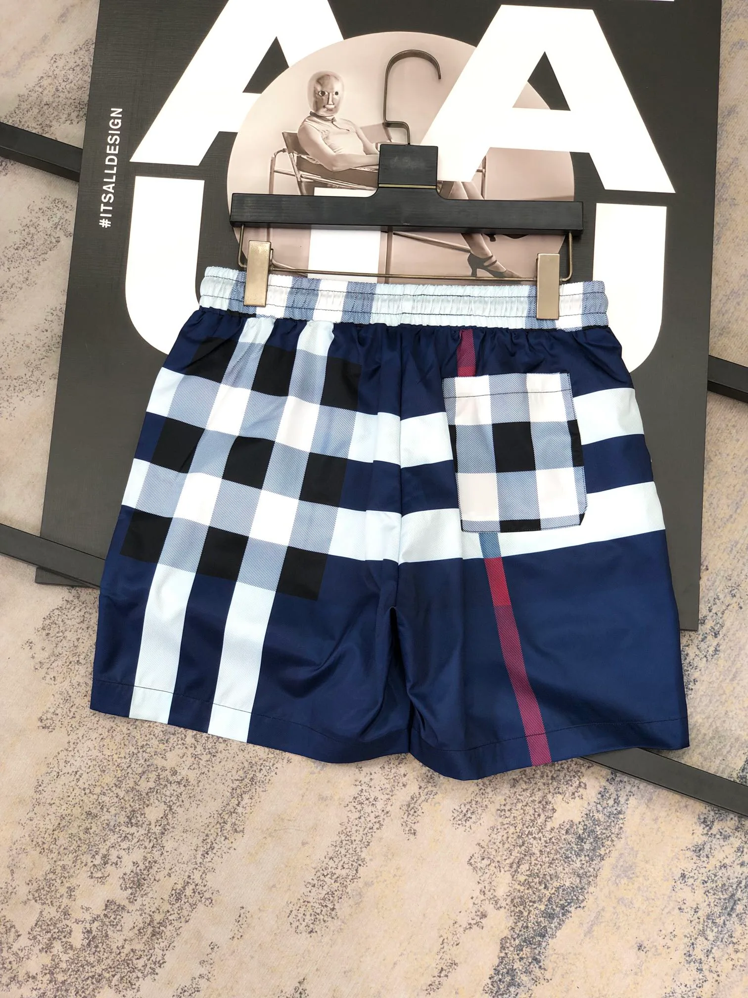 Шорты Мужские Burberry 11213246