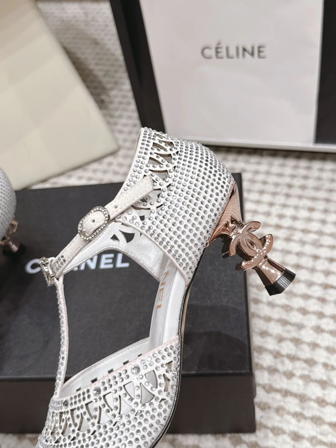Босоножки Женские Chanel 17784833