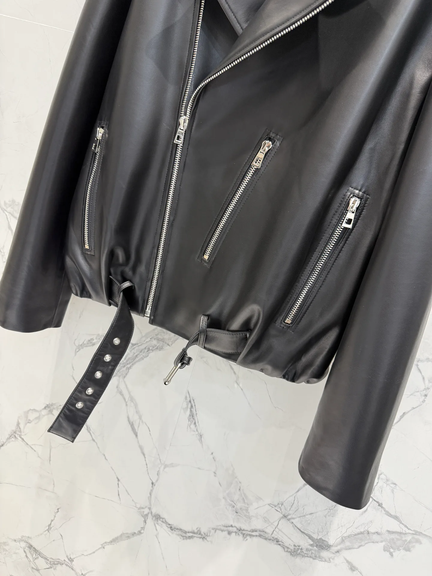 Кожаные Куртки И Дублёнки Женские Loewe 11181114