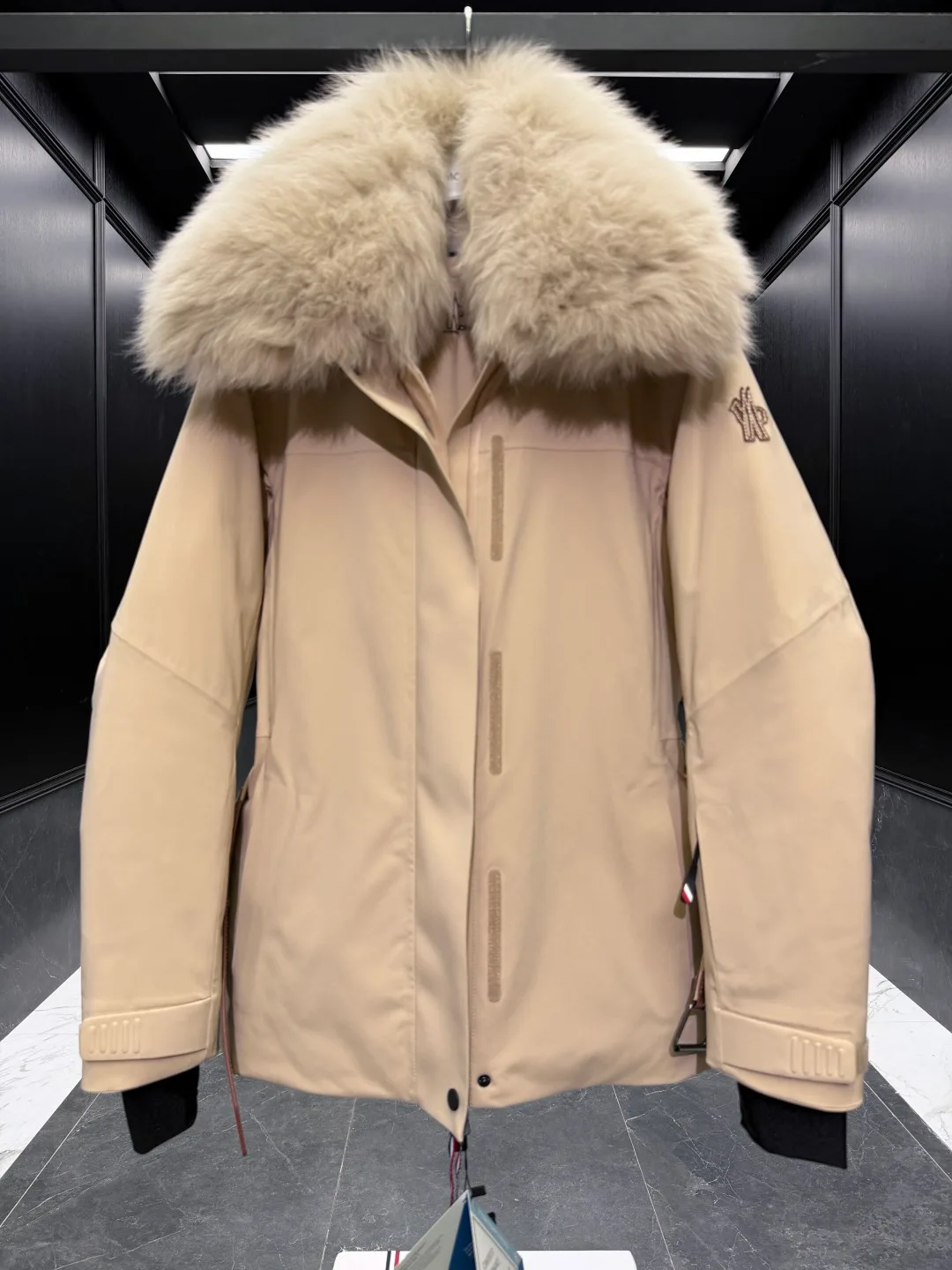 Куртки И Пуховики Женские Moncler 795222