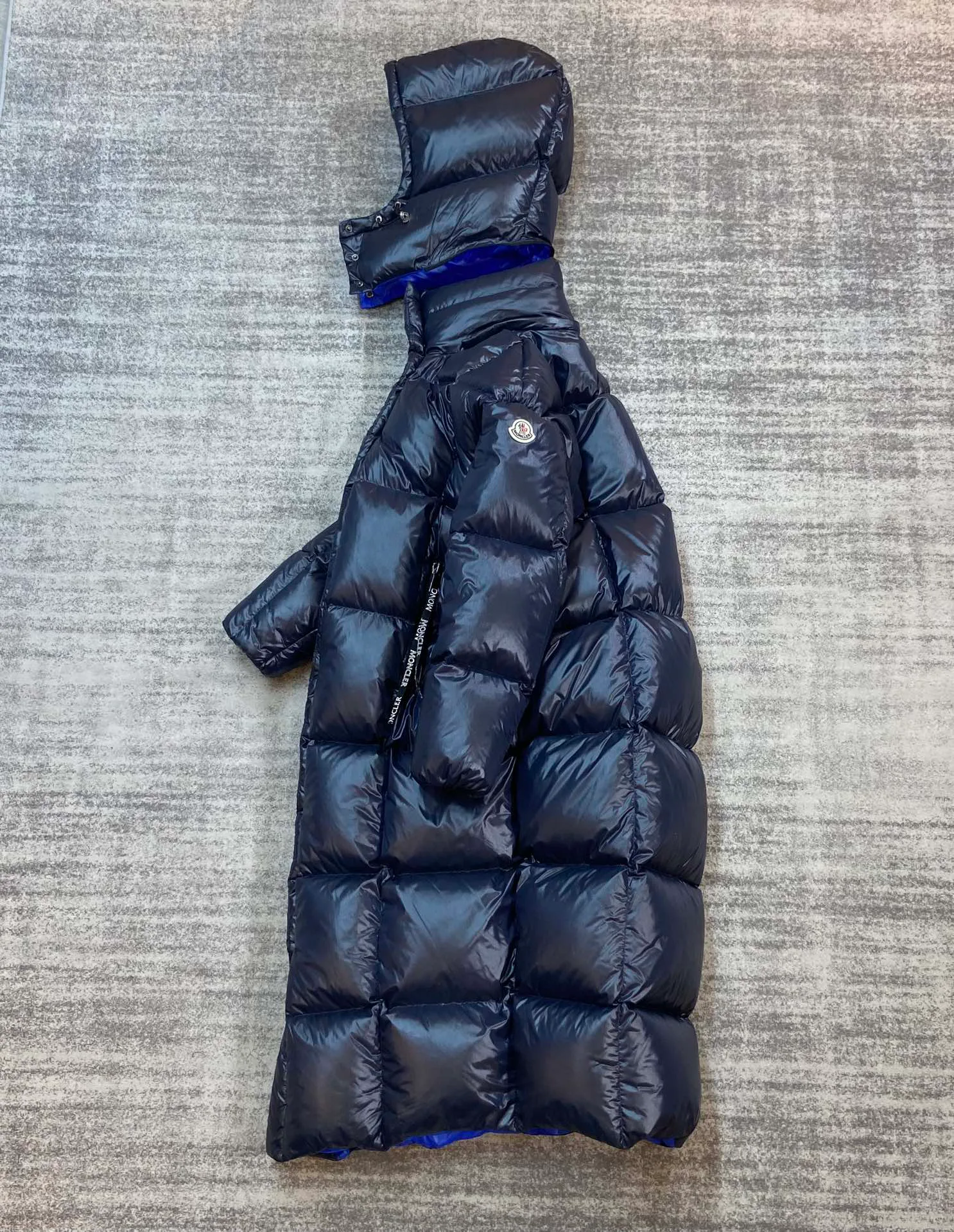 Куртки И Пуховики Женские Moncler 18884053