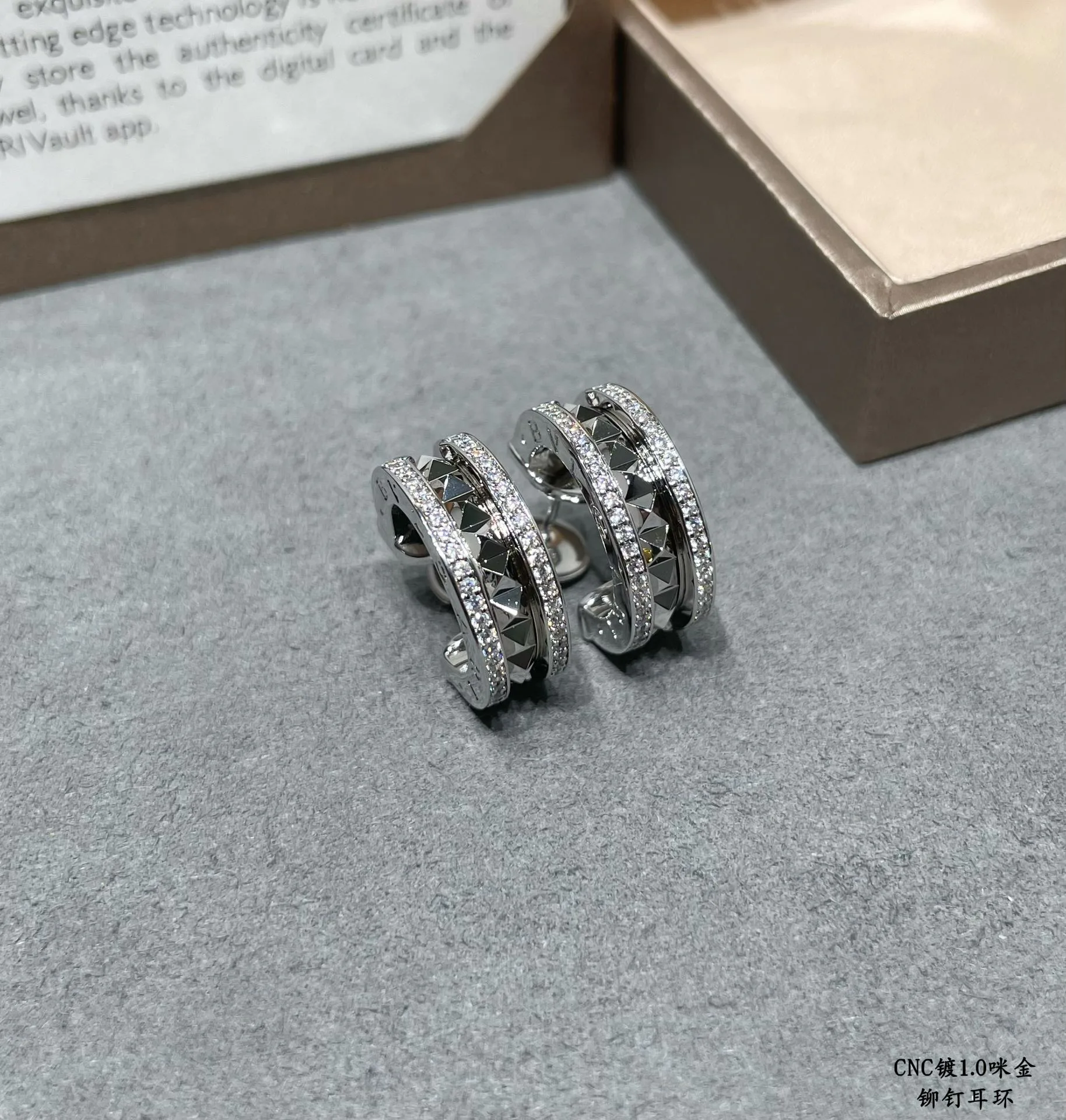 Бижутерия Bvlgari 10823535