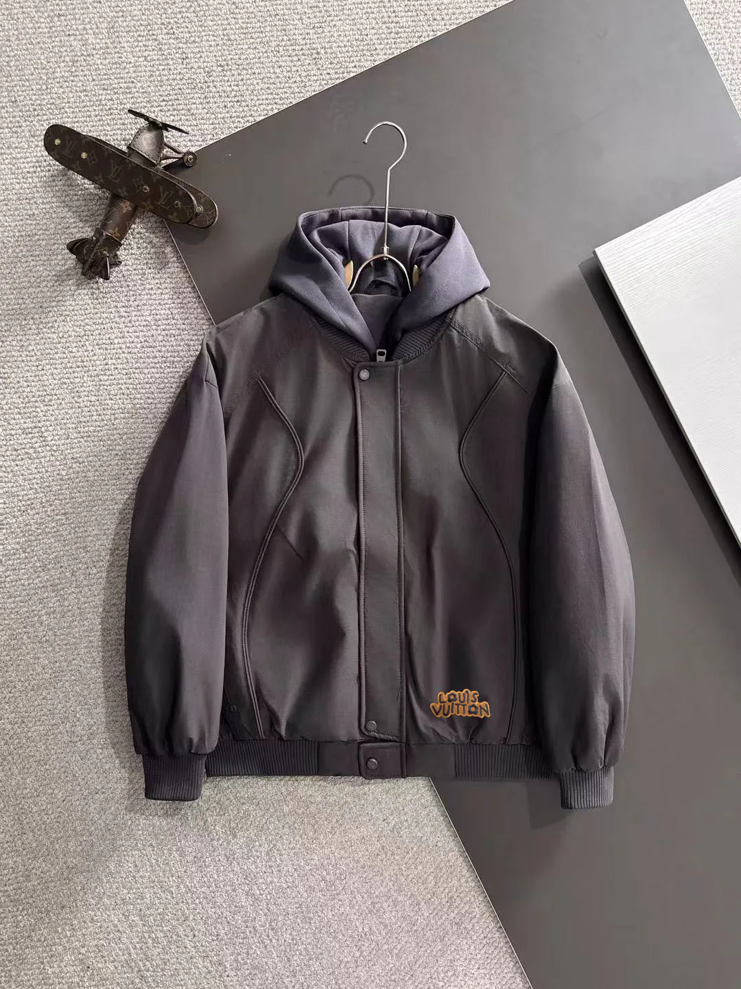 Куртки И Пуховики Мужские Louis Vuitton 725981