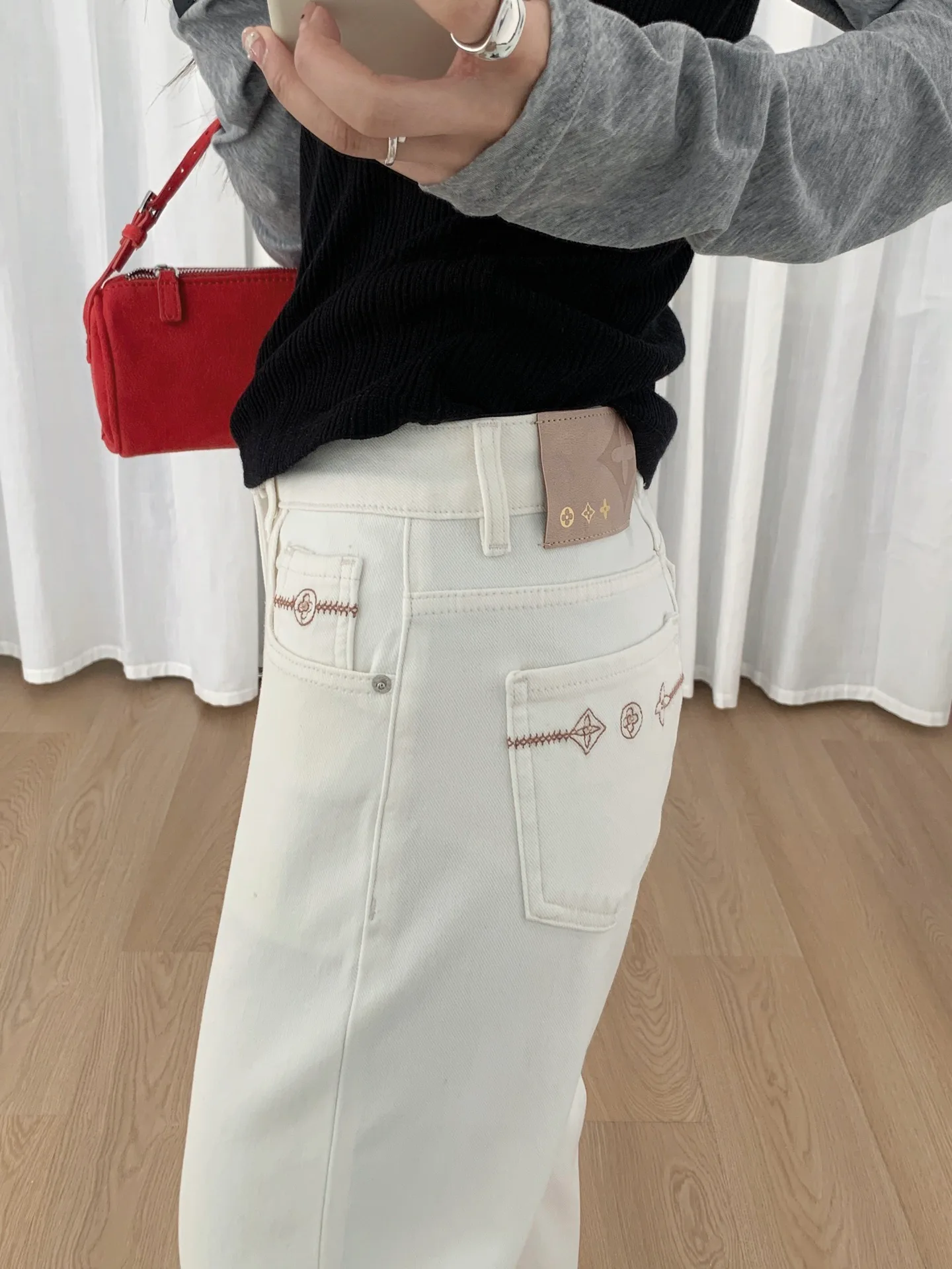 Джинсы Женские Louis Vuitton 11385464