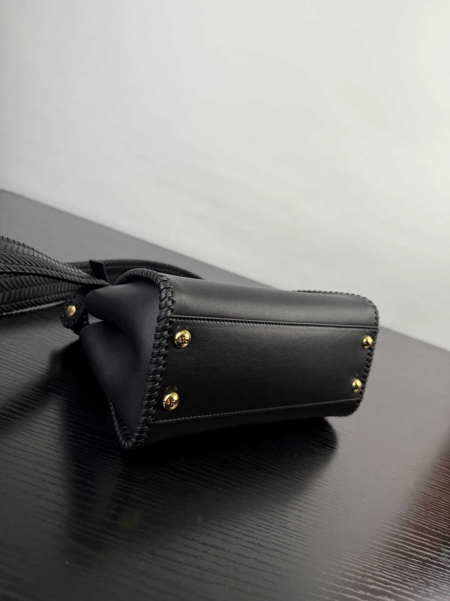 Классические Сумки Женские Fendi 13234523