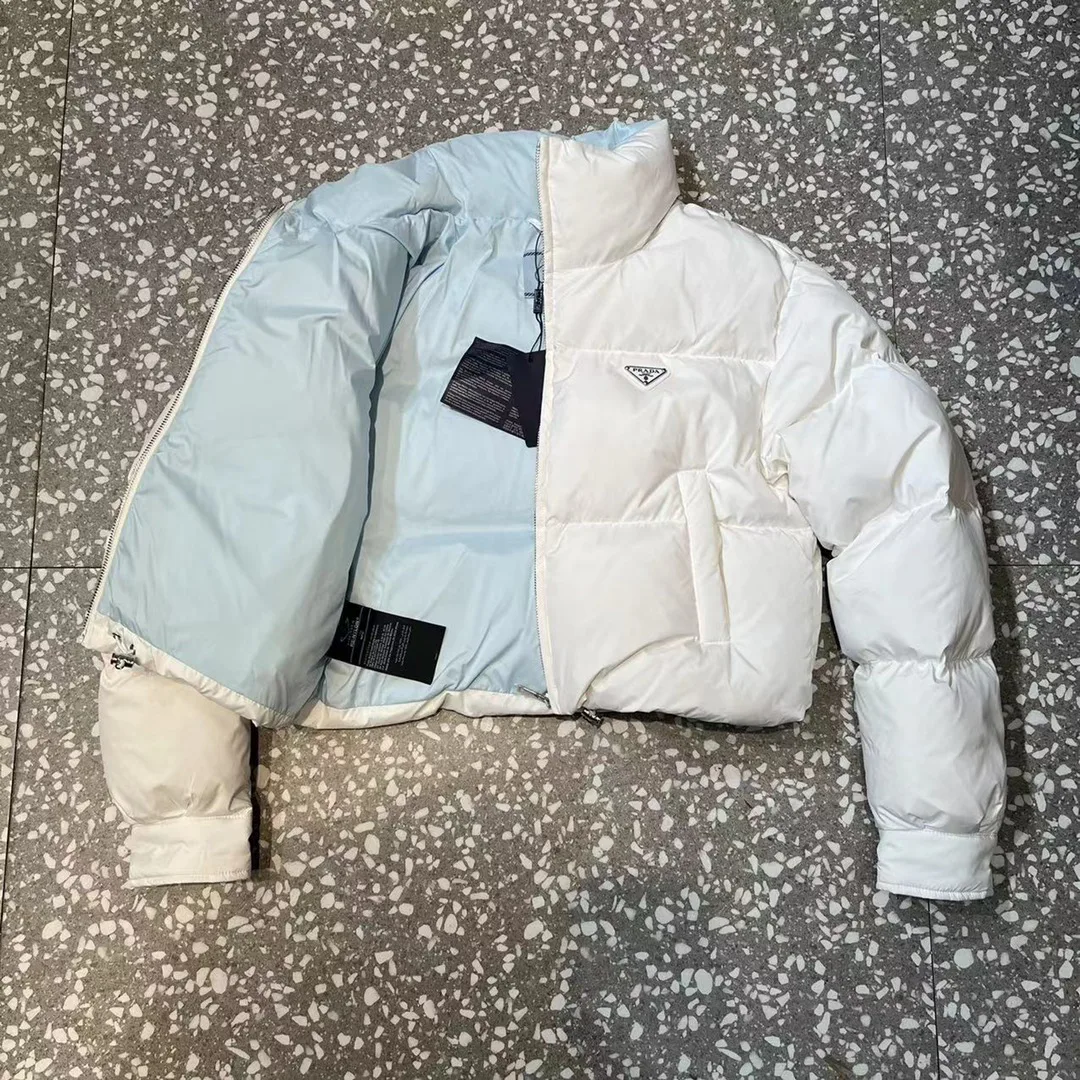 Куртки И Пуховики Женские Prada 17964491