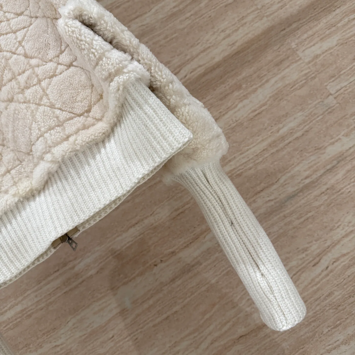 Кожаные Куртки И Дублёнки Женские Christian Dior 2772712