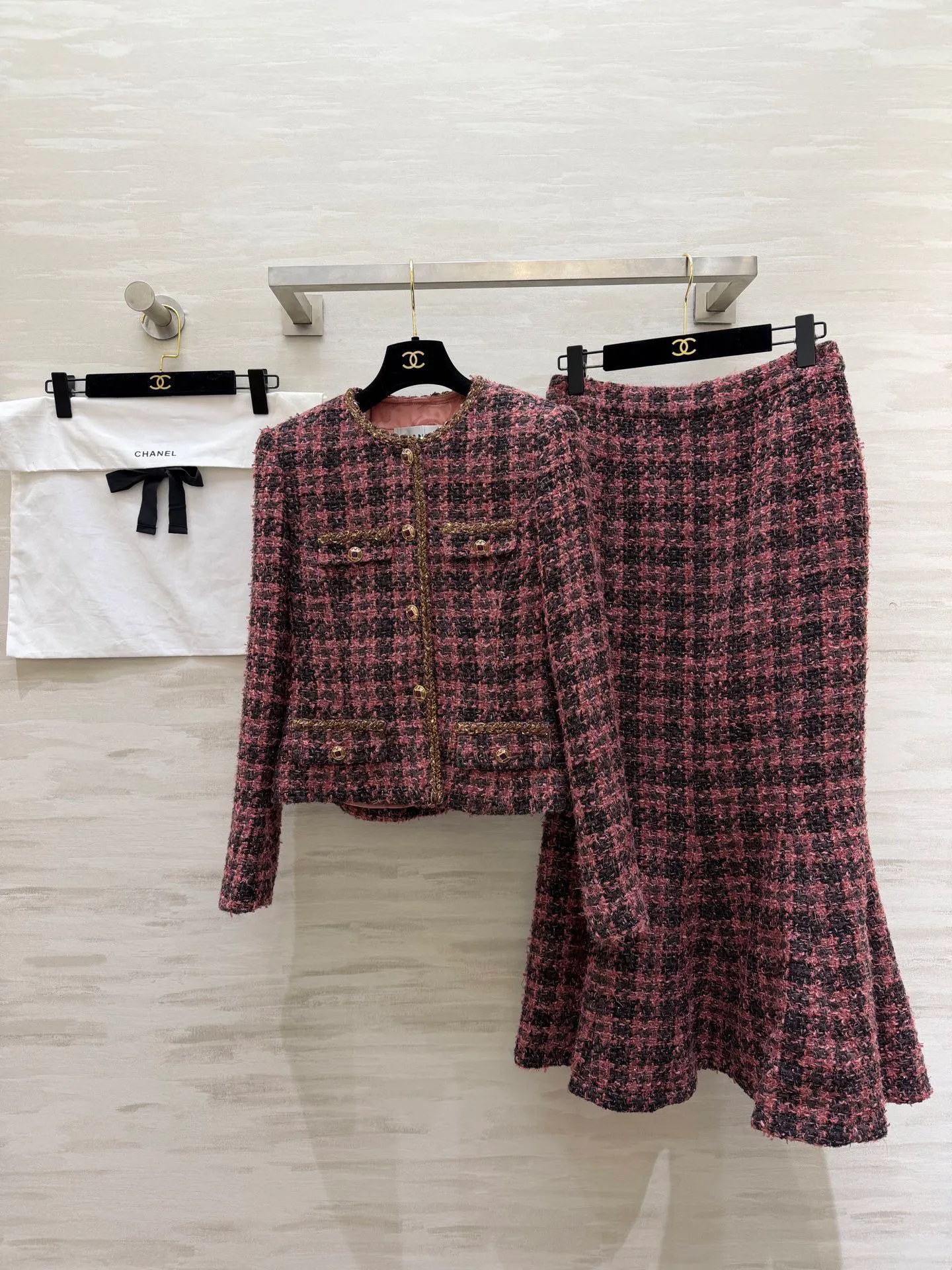 Костюмы Женские Chanel 10117575