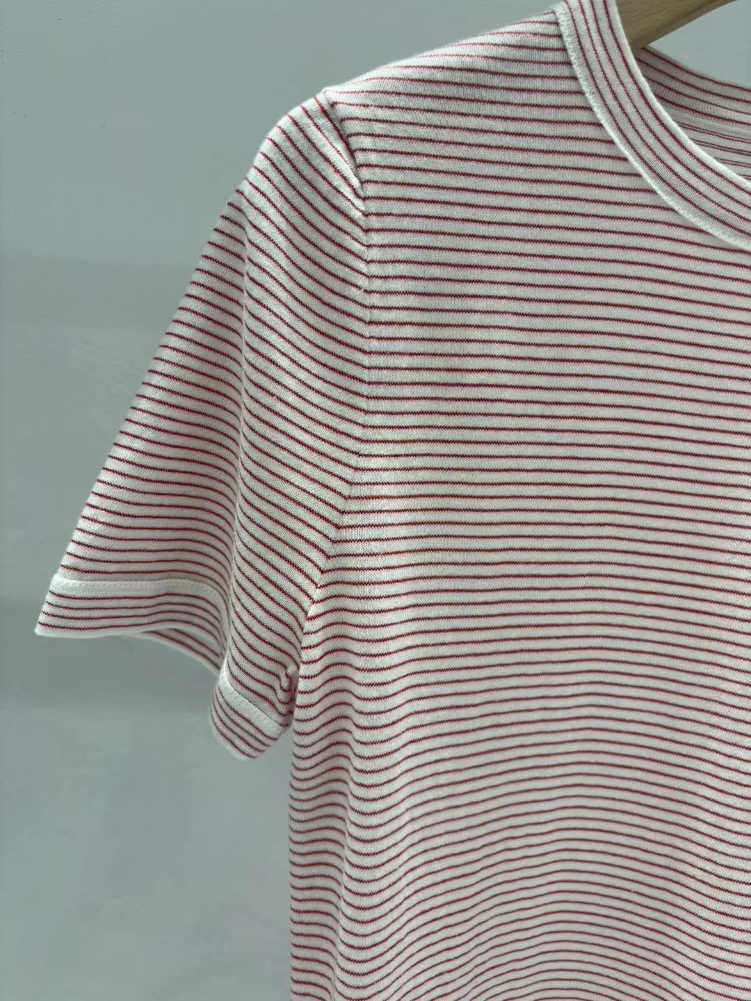 Футболки Женские Prada 16951361