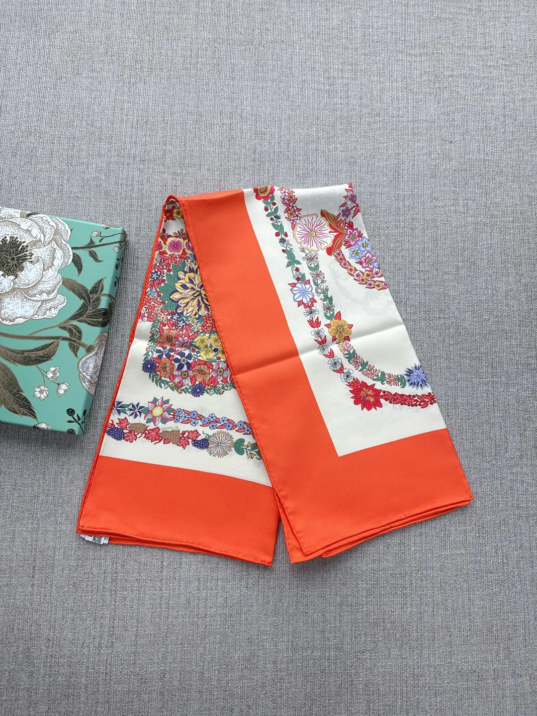 Текстиль Hermes 9889531