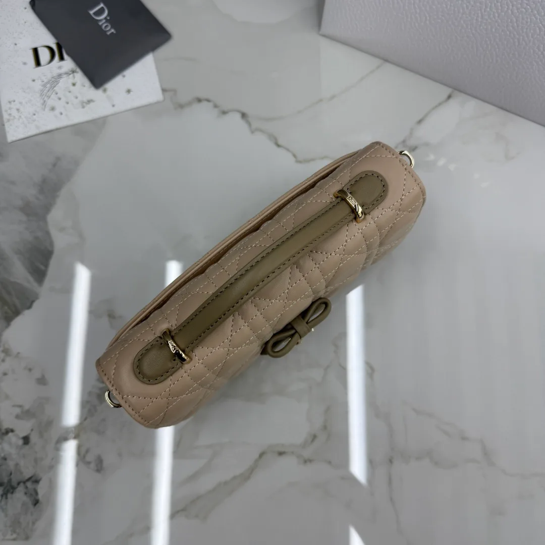 Классические Сумки Женские Christian Dior 12594777