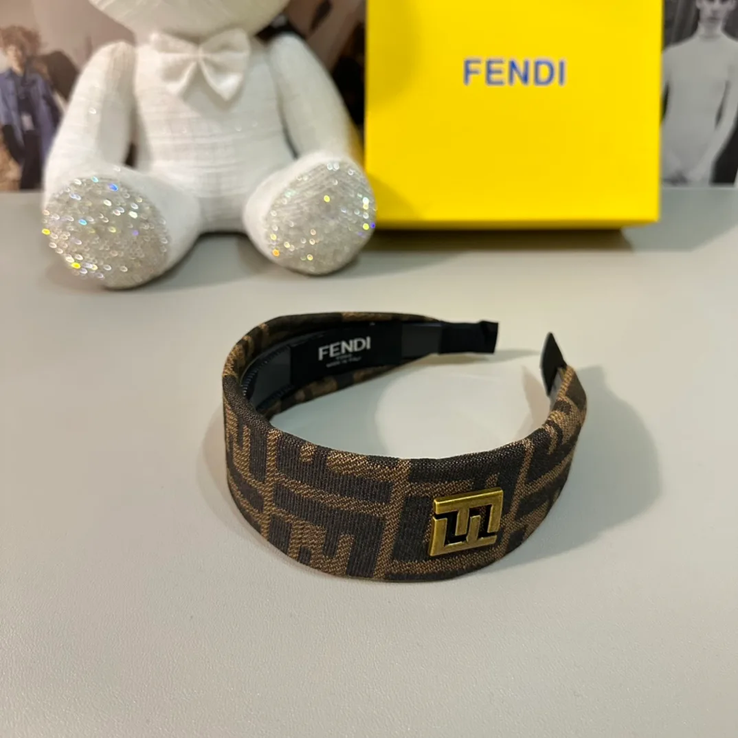 Бижутерия Fendi 17829