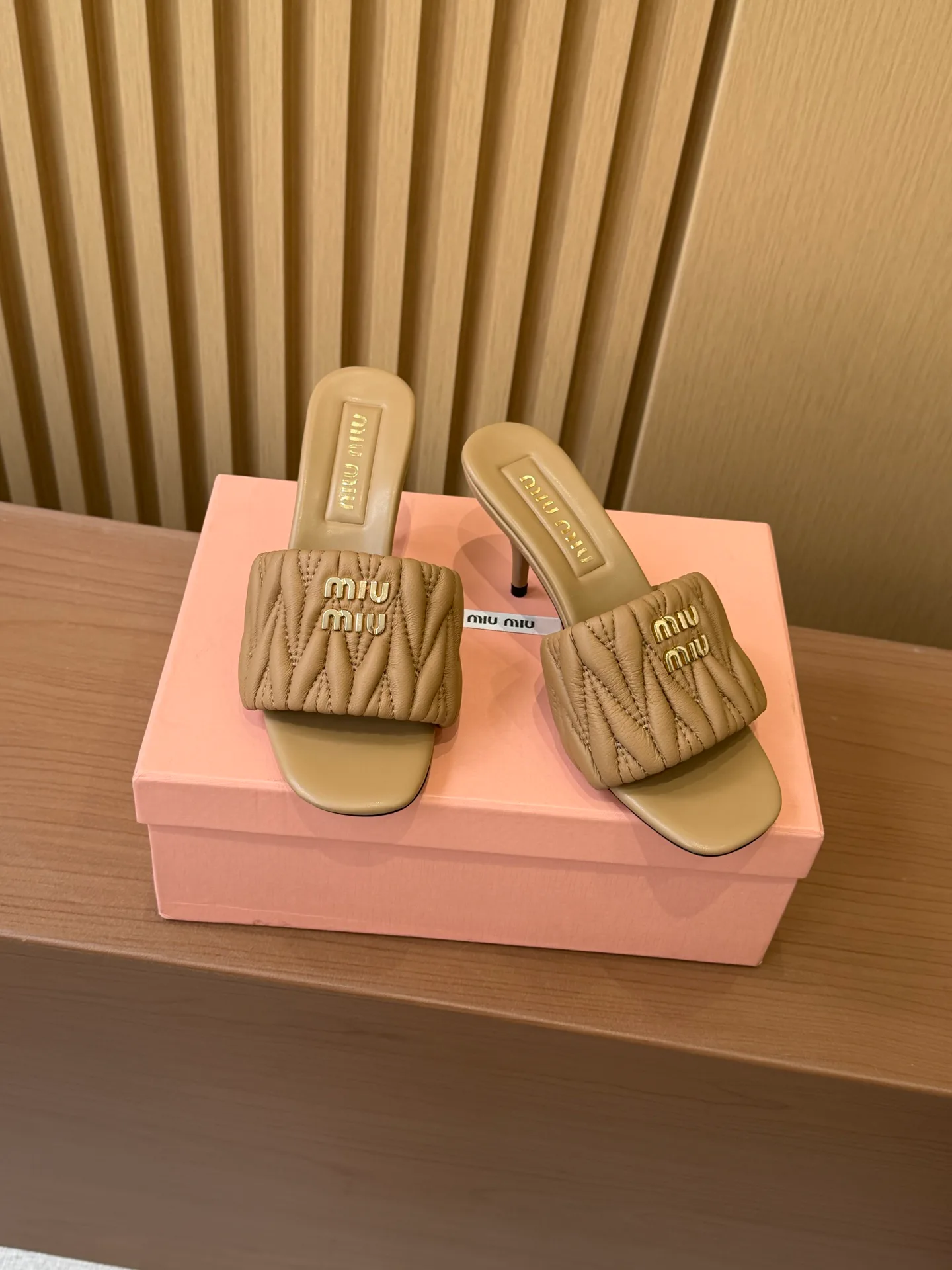 Босоножки Женские Miu Miu 13351179