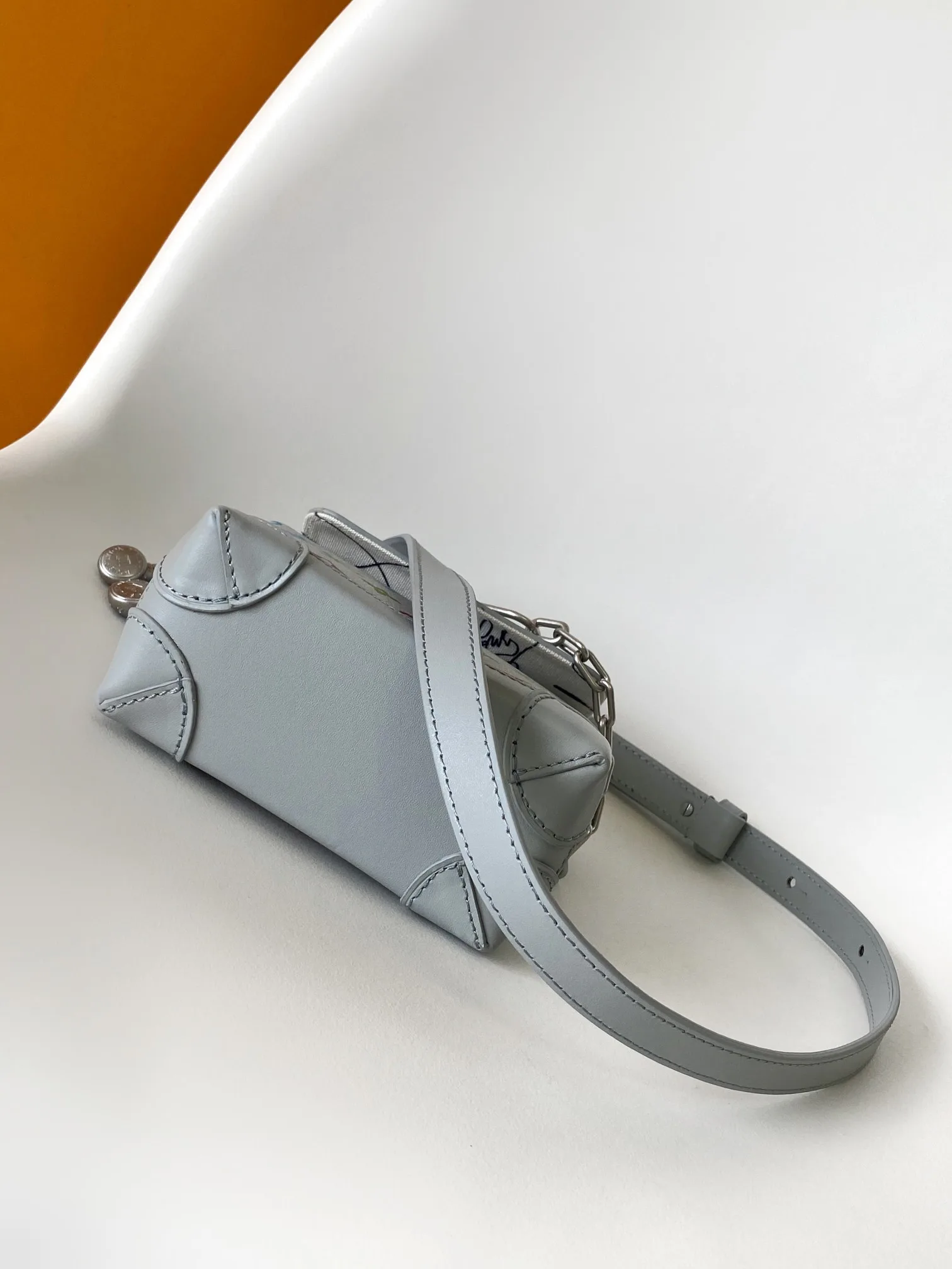 Сумки На Ремне Женские Louis Vuitton 11185395