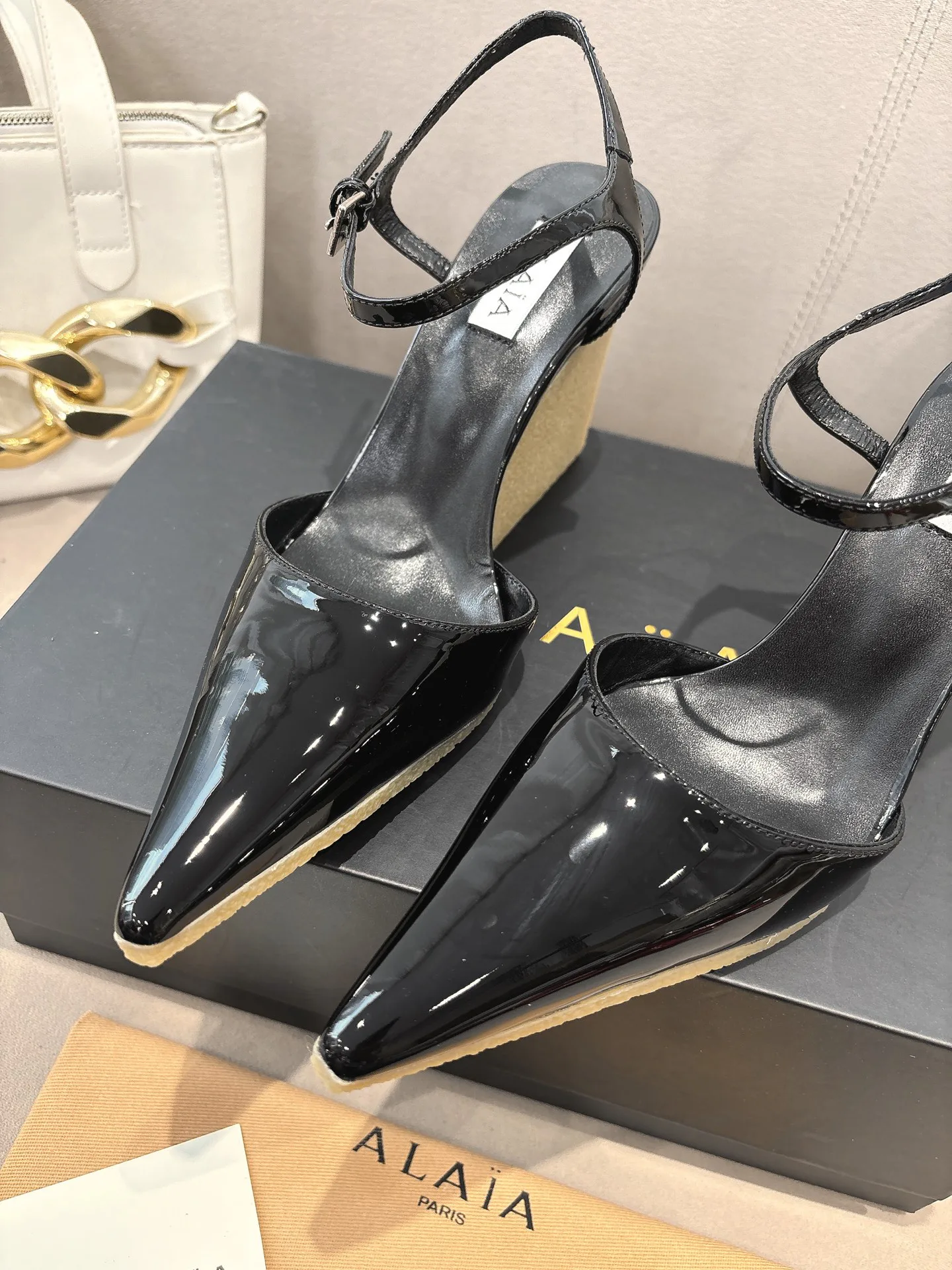 Туфли Женские Alaia 11019593