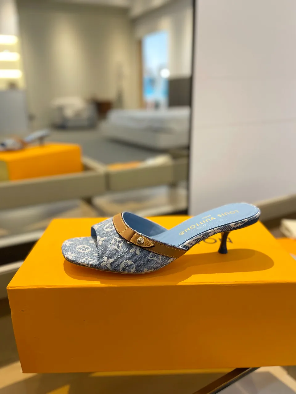 Босоножки Женские Louis Vuitton 9865416