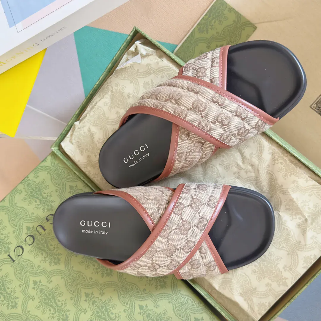 Шлепанцы Женские Gucci 27611