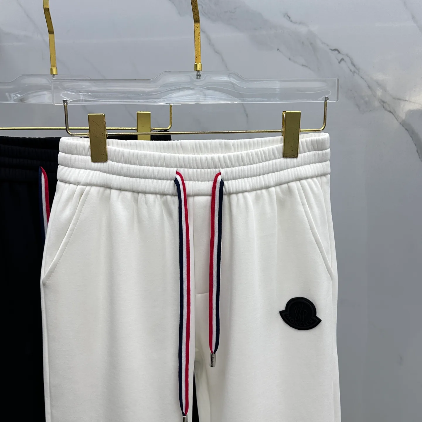 Брюки Мужские Moncler 18246682