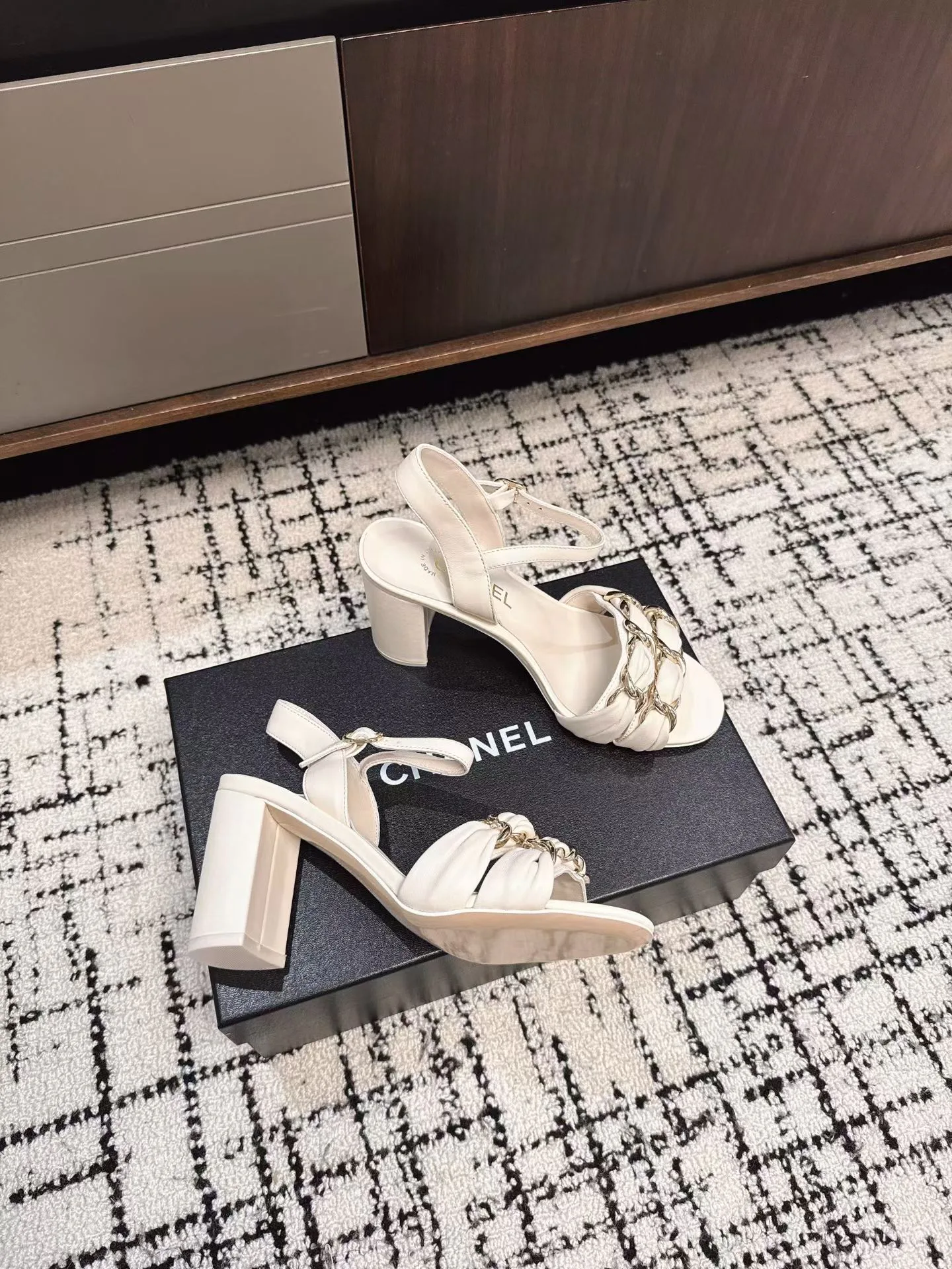 Босоножки Женские Chanel 735993