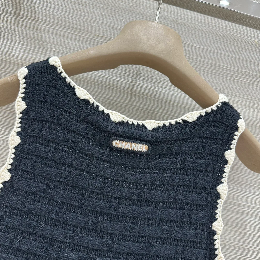 Жилеты Женские Chanel 9737973