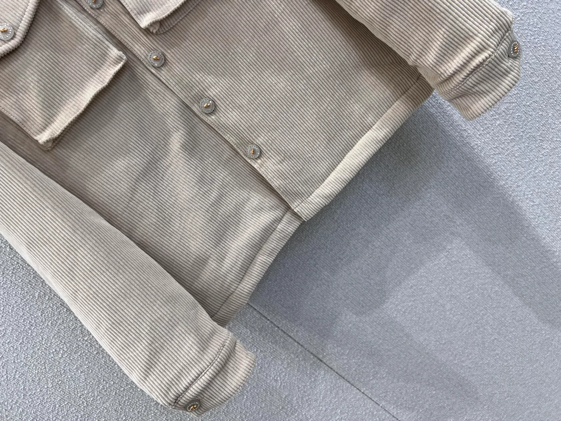 Куртки И Пуховики Женские Chanel 507084