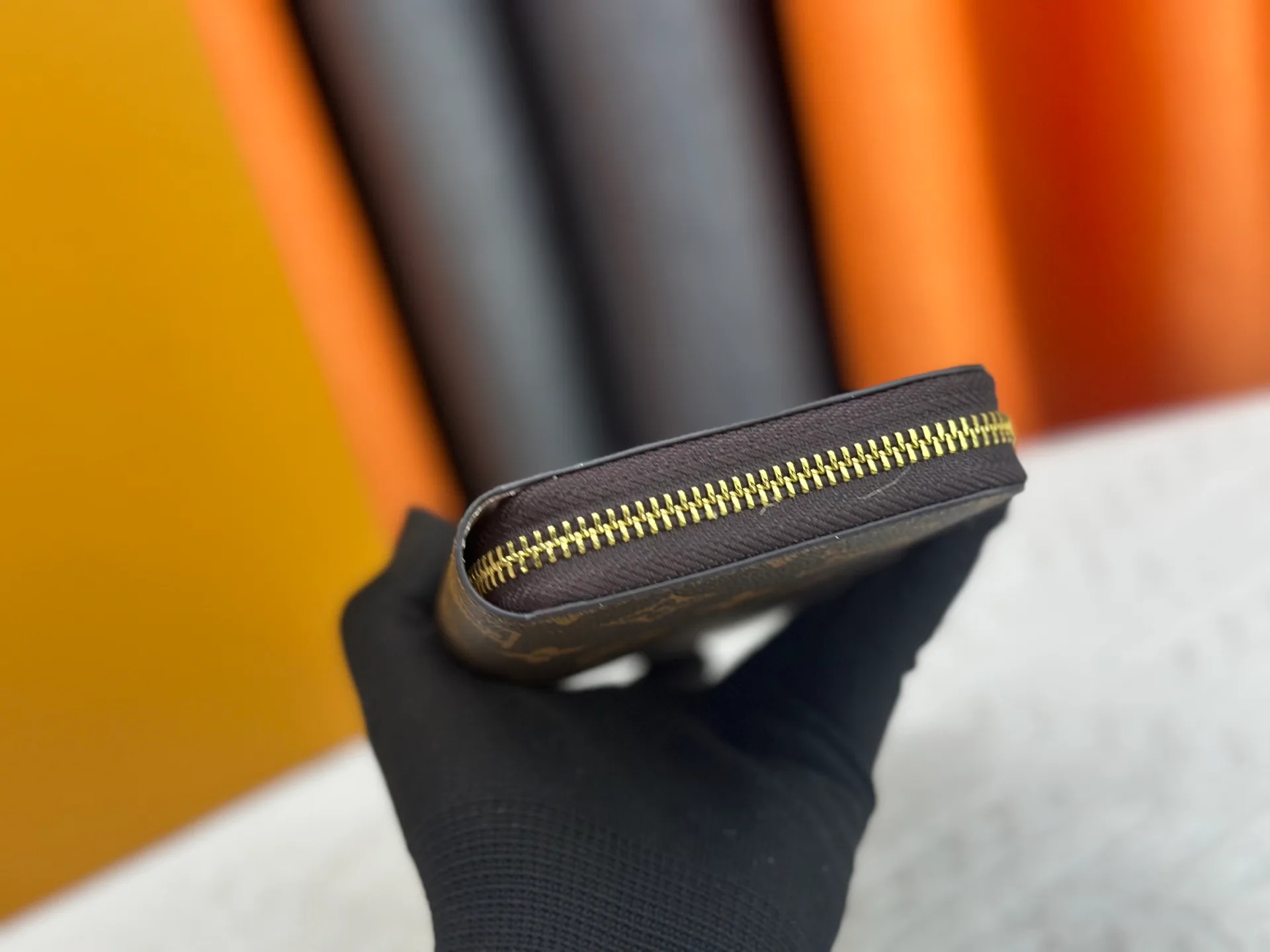 Кошельки Louis Vuitton 32835