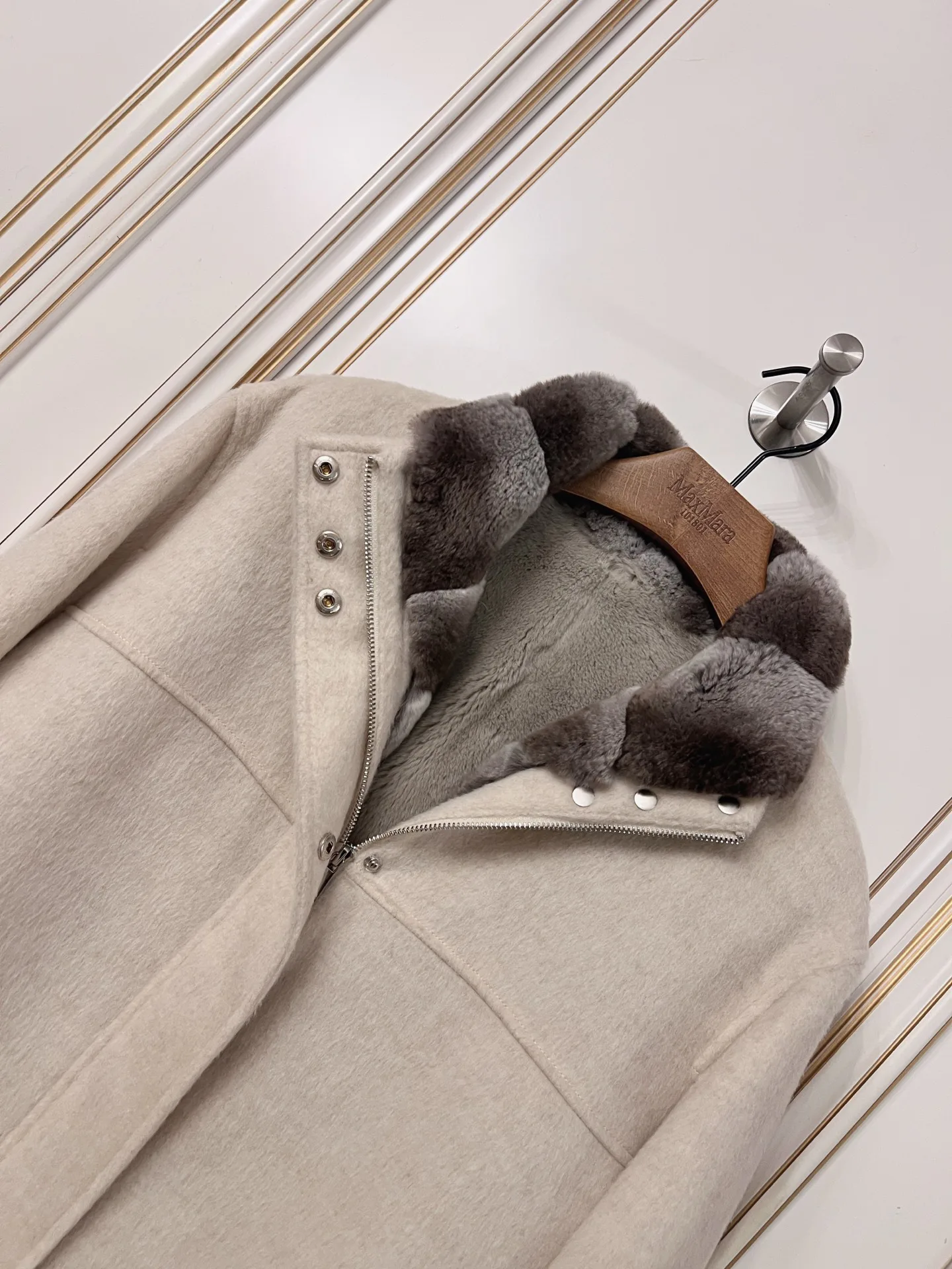 Пальто Женские Loro Piana 19301003