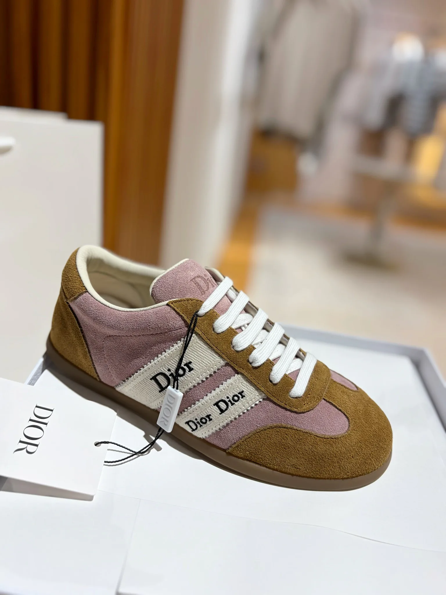 Кроссовки Женские Christian Dior 18419410