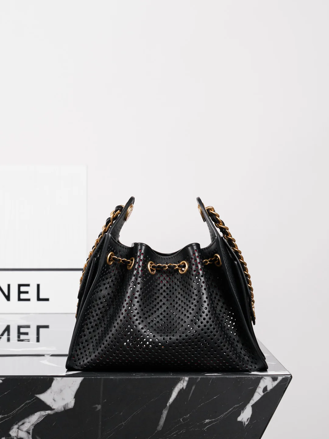 Классические Сумки Женские Chanel 17138059