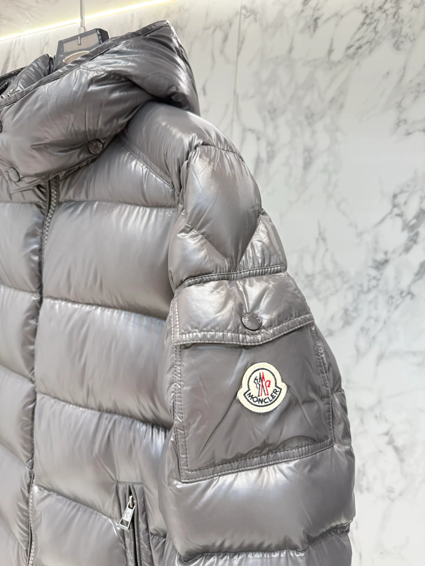 Куртки И Пуховики Мужские Moncler 17919915