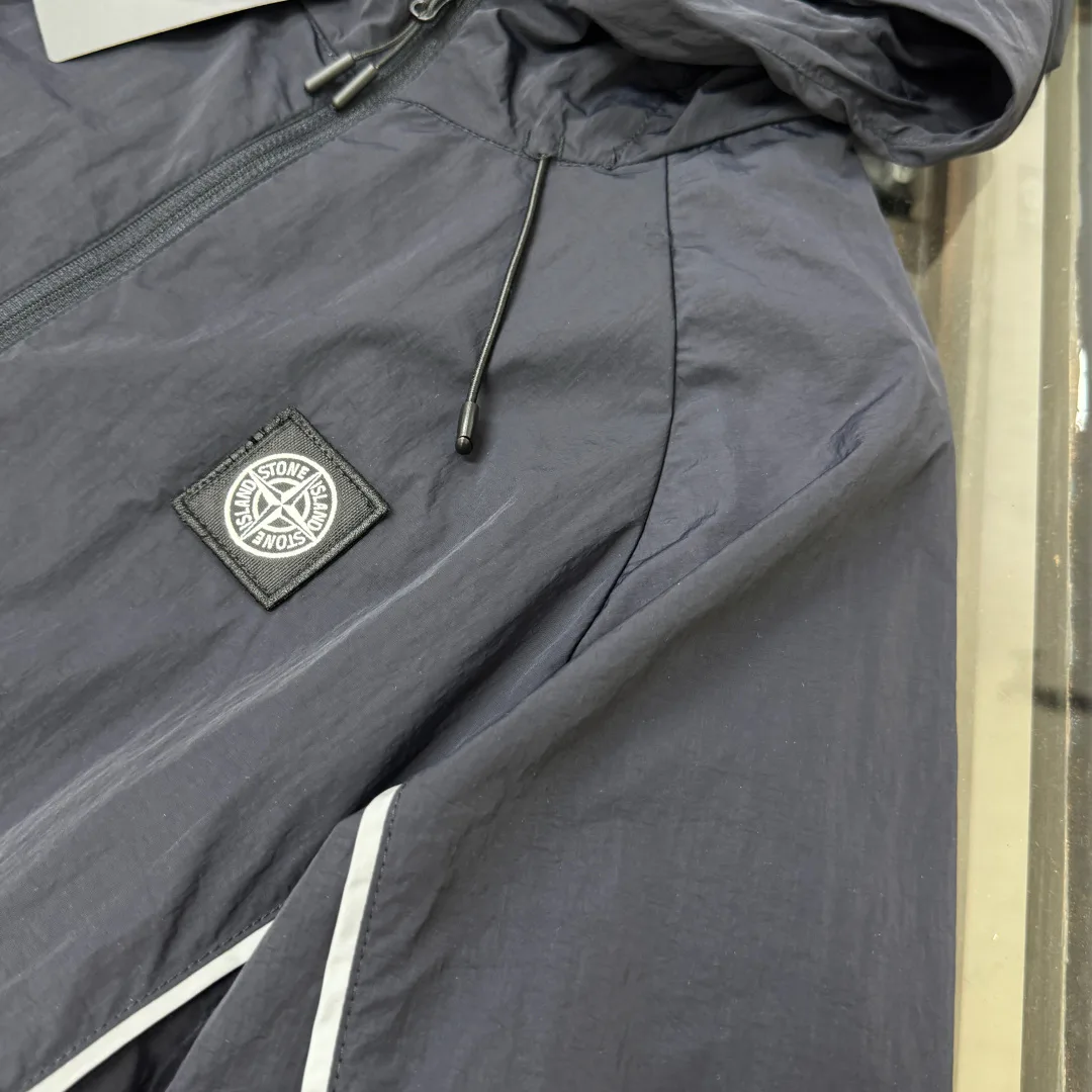 Куртки И Пуховики Мужские Stone Island 17286070