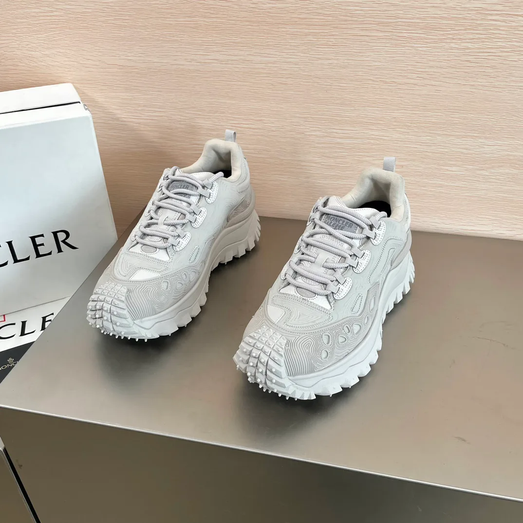 Кроссовки Женские Moncler 13136205