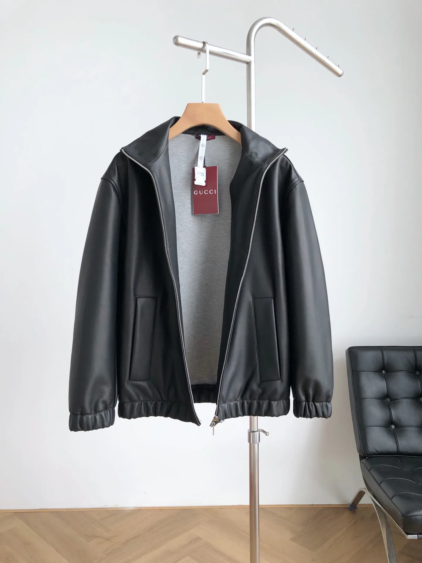 Кожаные Куртки И Дублёнки Мужские Gucci 84669