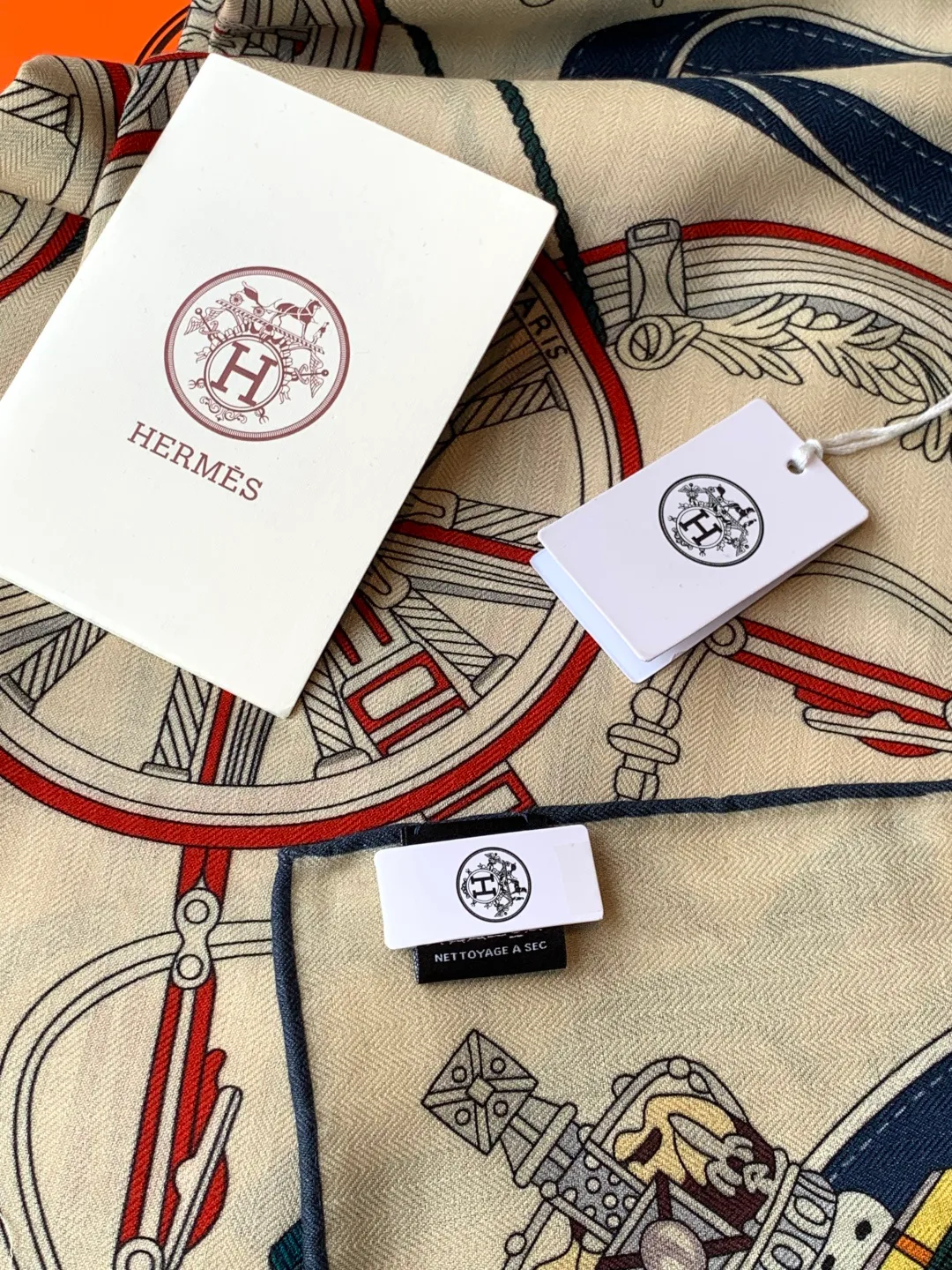 Платки Hermes 5034123