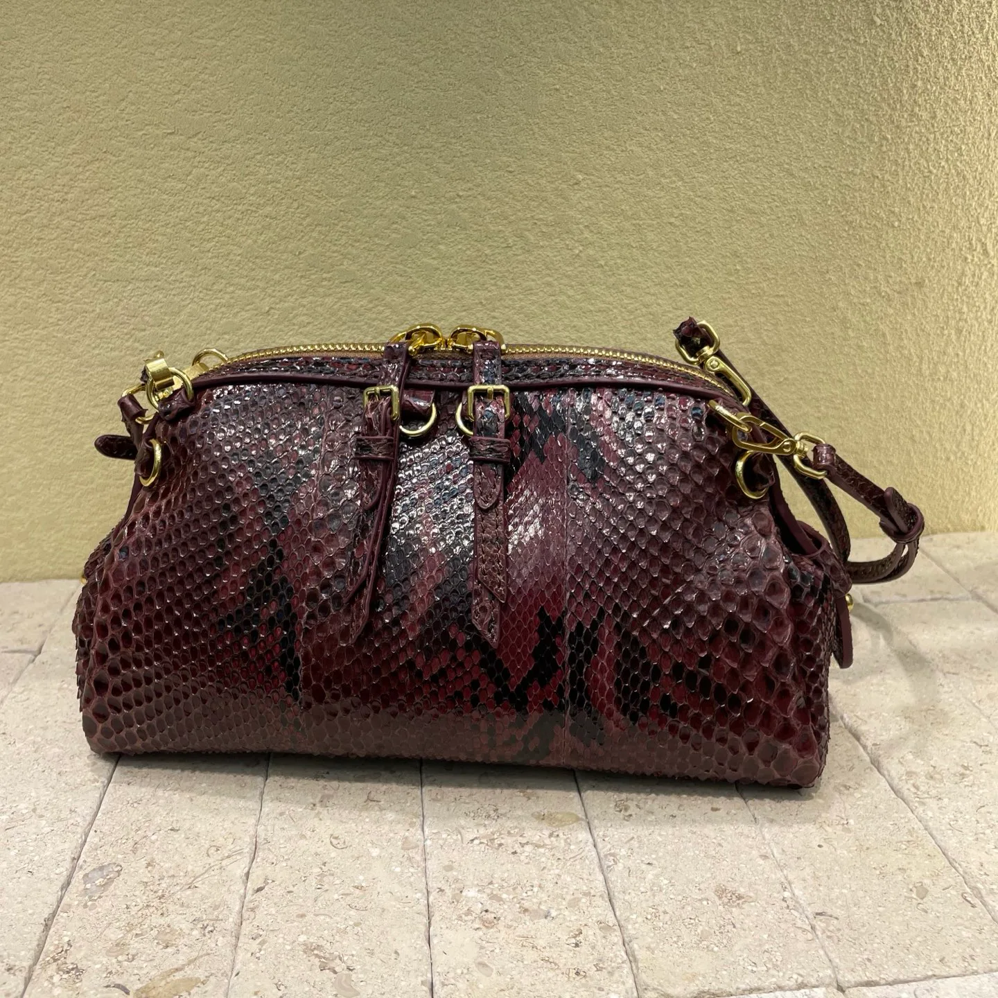 Классические Сумки Женские Miu Miu 12702925