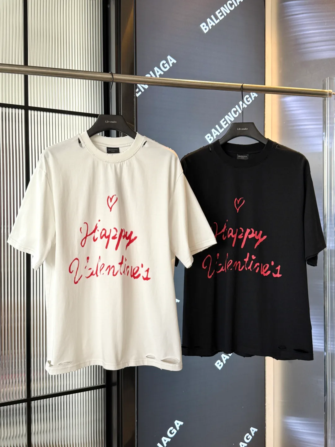 Футболки Женские Balenciaga 22550