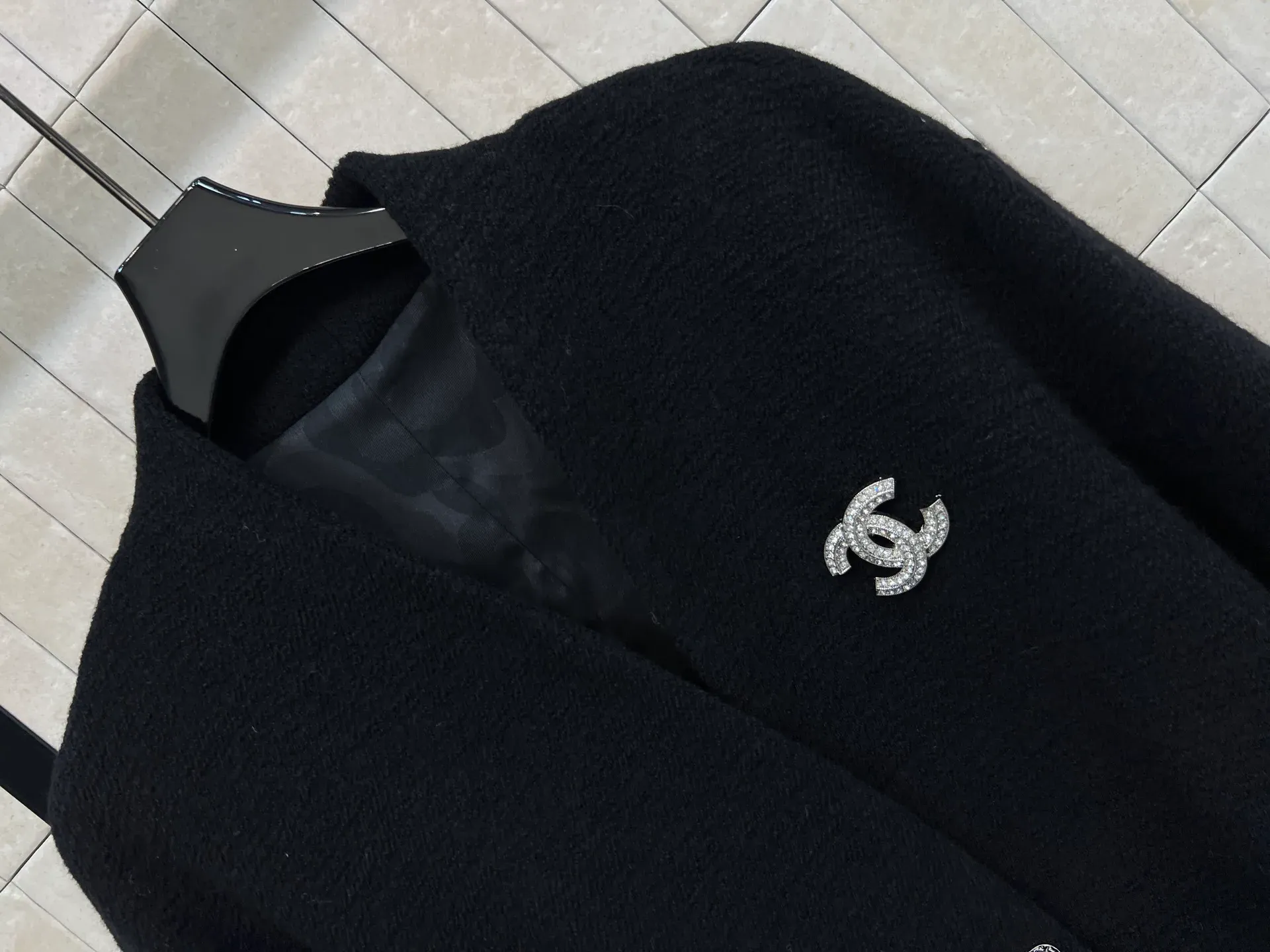 Куртки И Пуховики Женские Chanel 1820360