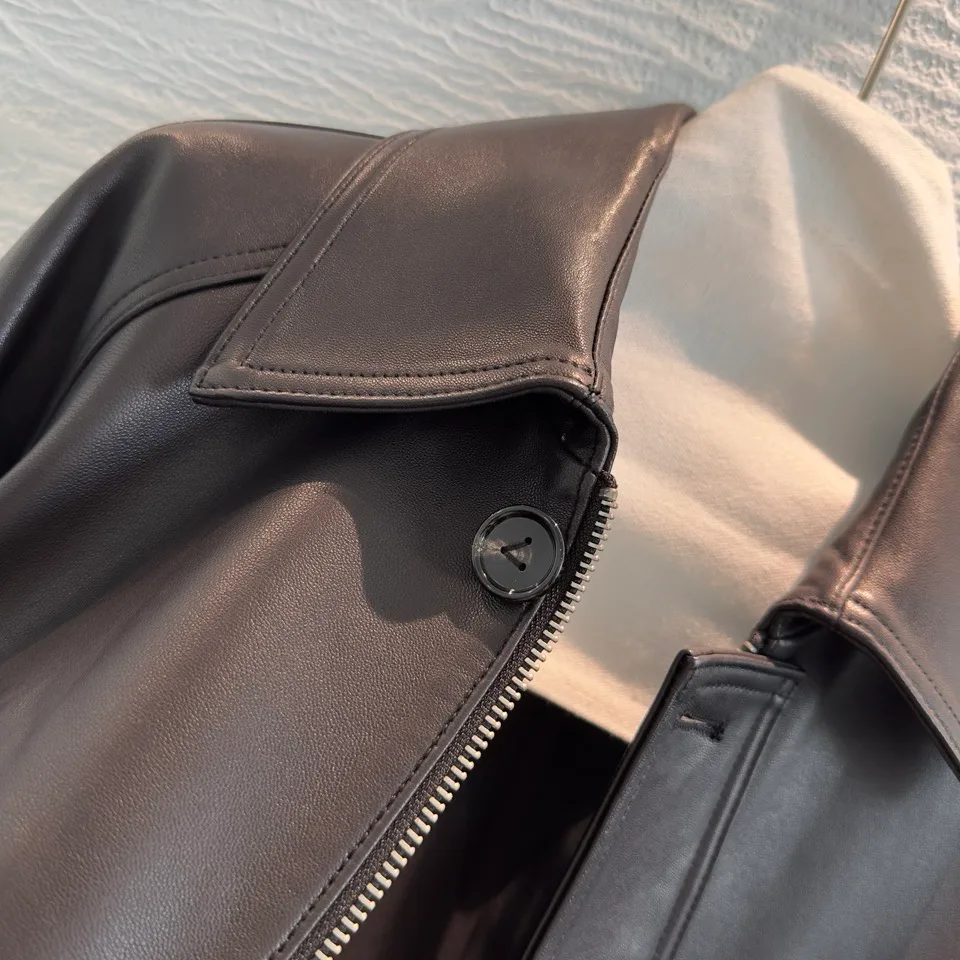 Кожаные Куртки И Дублёнки Женские Bottega Veneta 17417186