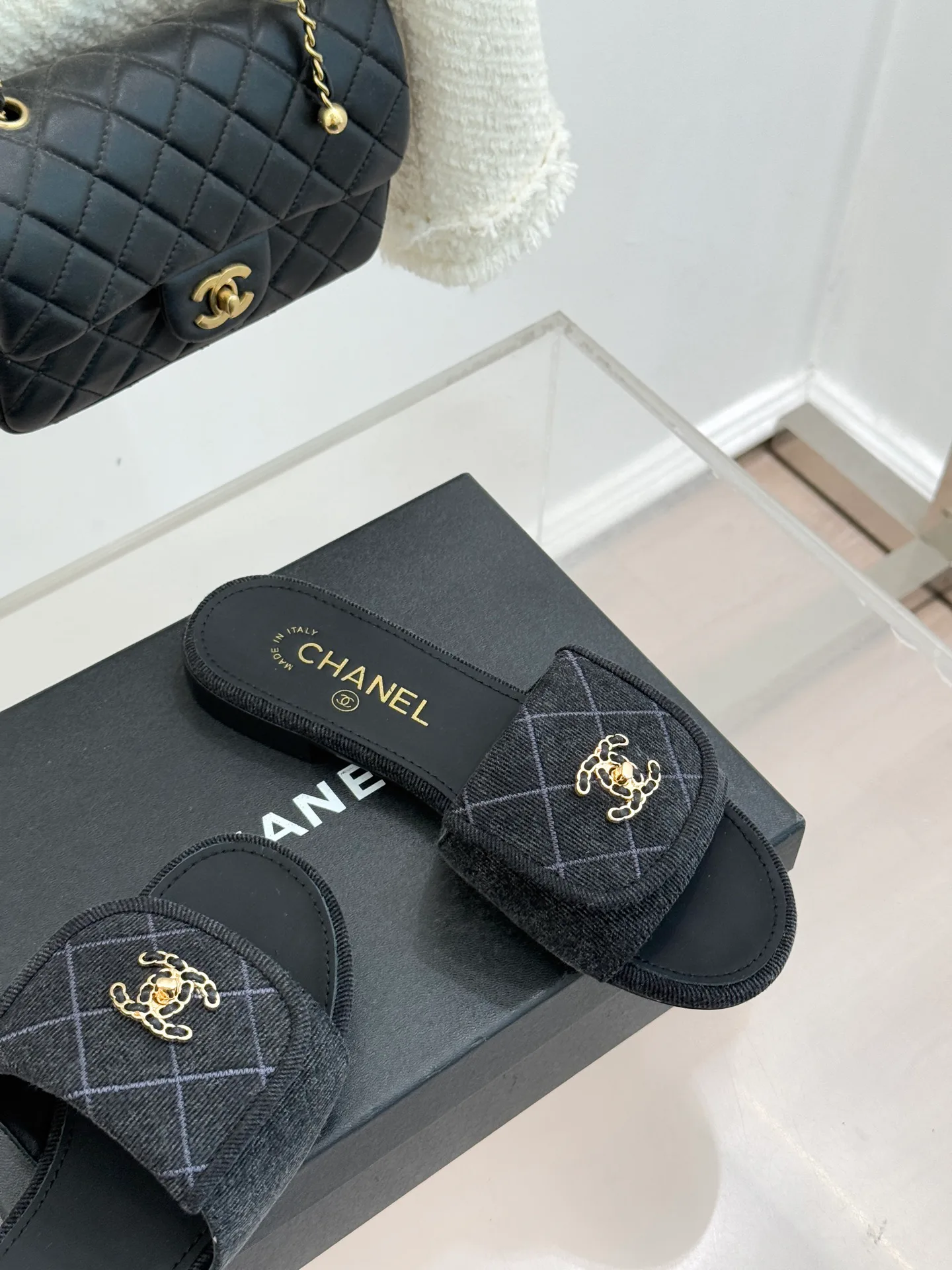 Шлепанцы Женские Chanel 9499382