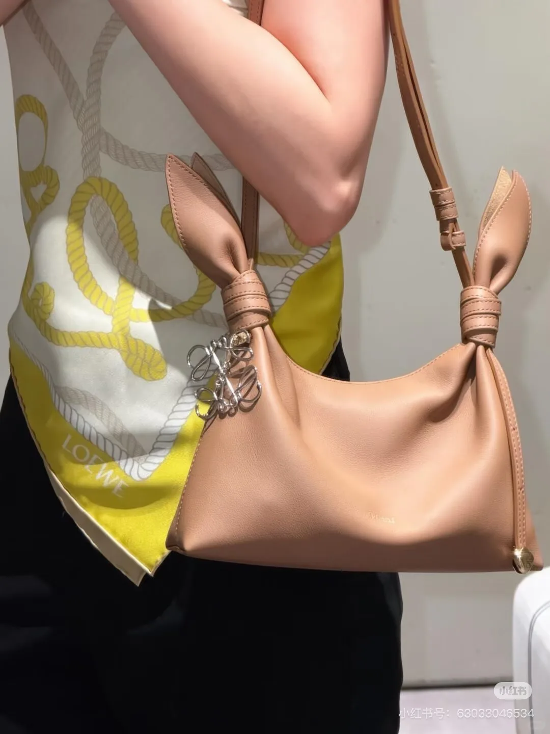 Классические Сумки Женские Loewe 17333203