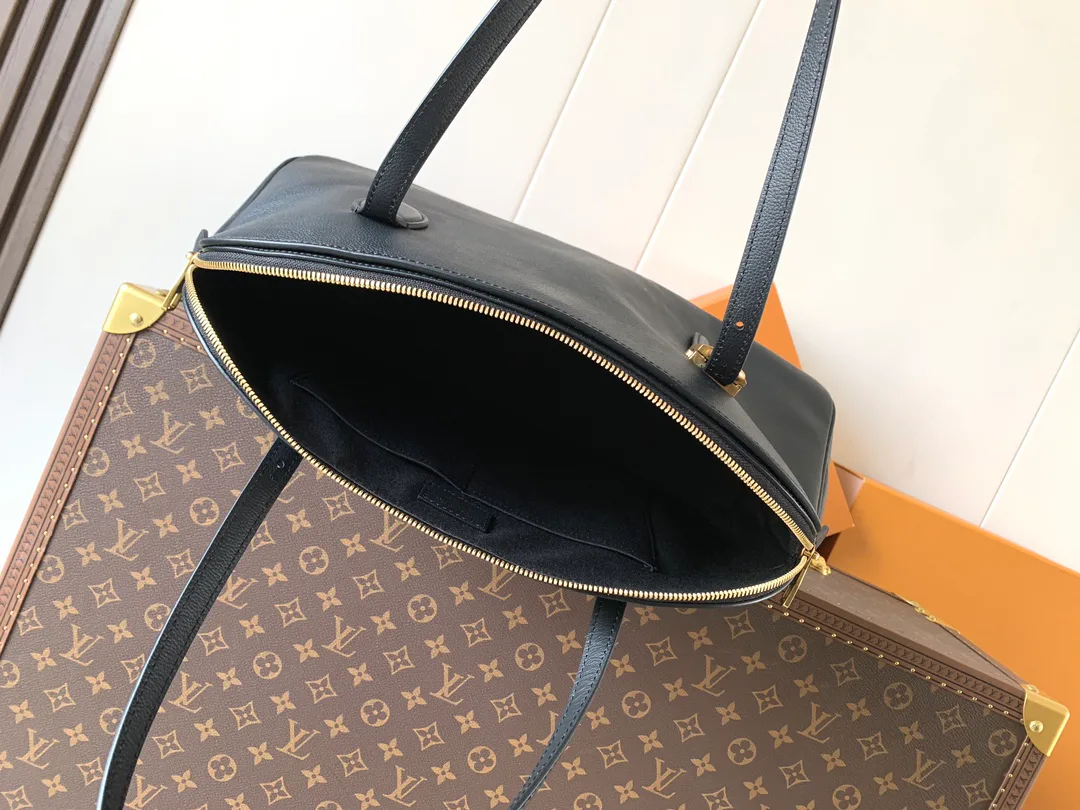 Классические Сумки Женские Louis Vuitton 11394882