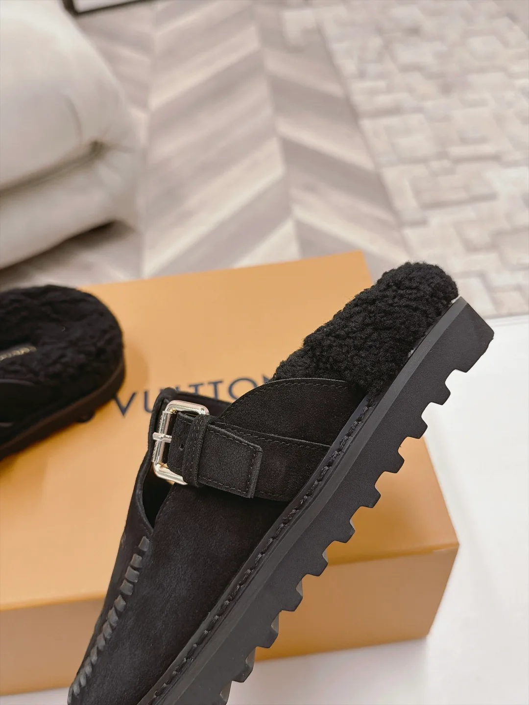 Мюли И Сабо Женские Louis Vuitton 18366820