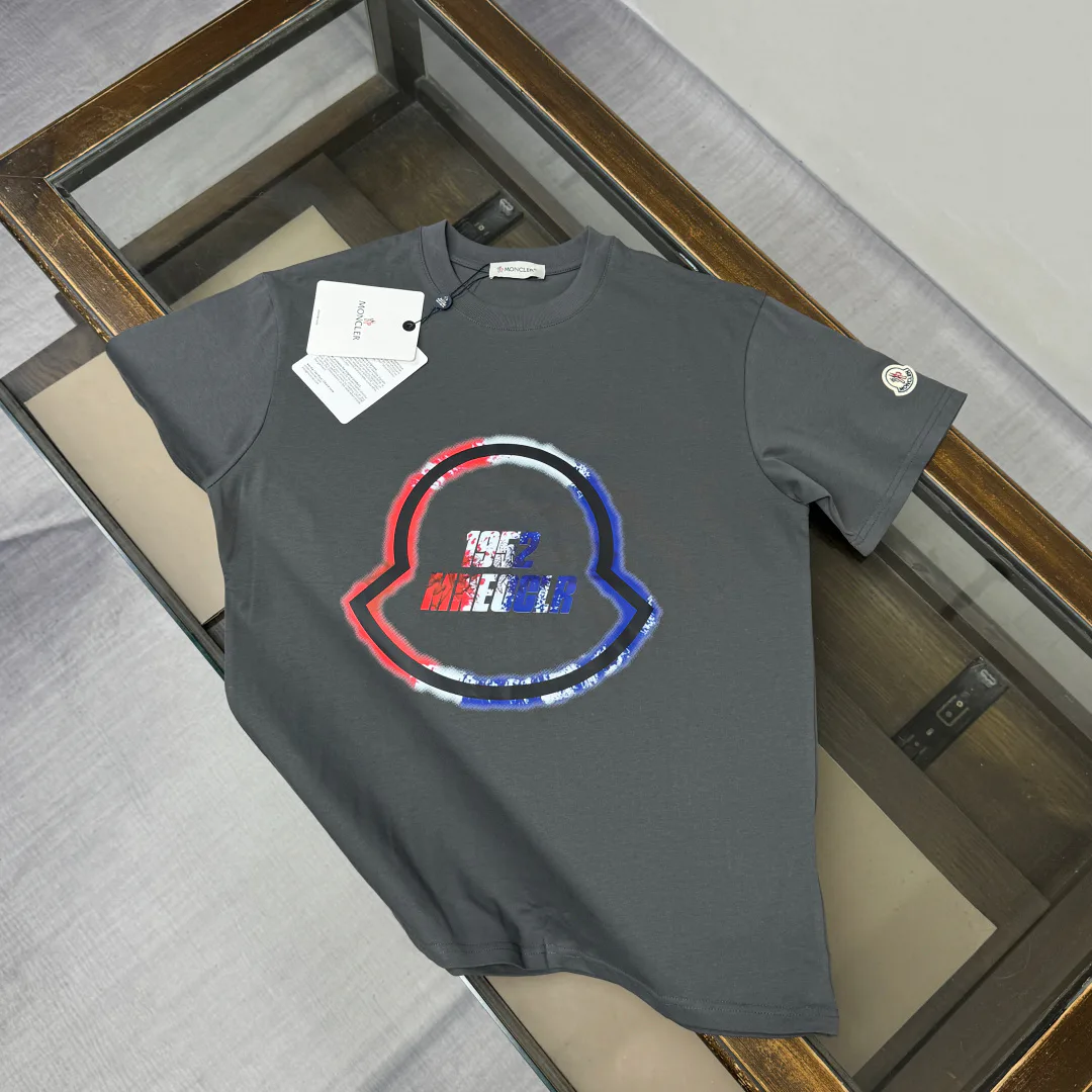 Футболки Женские Moncler 10201204