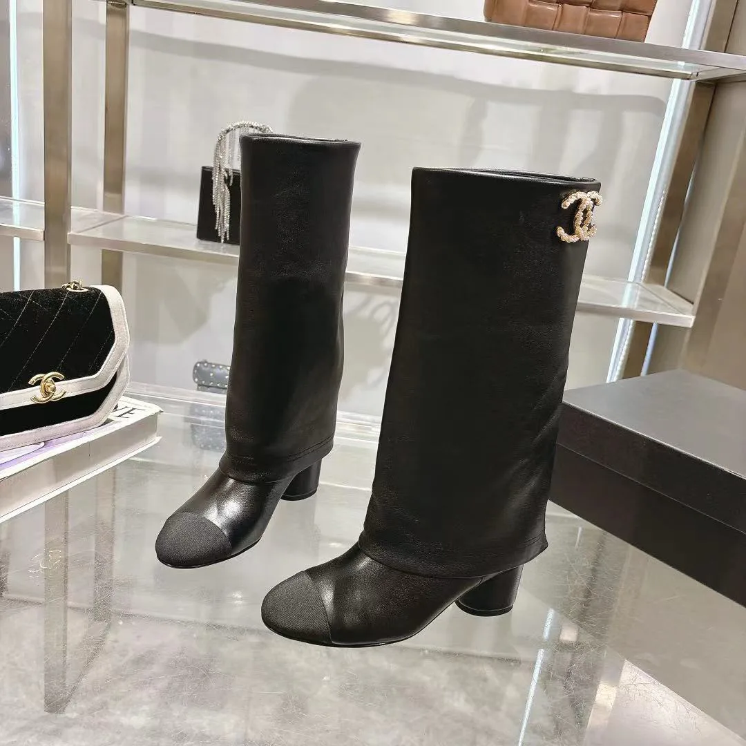 Сапоги Женские Chanel 18034419