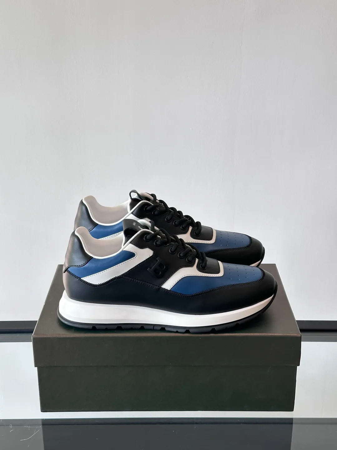 Кроссовки Мужские Berluti 17818